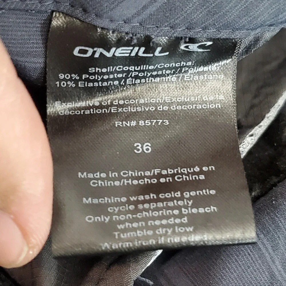 O'Neill Men Shorts 36 Gray Striped Swimwear Boardshorts 11